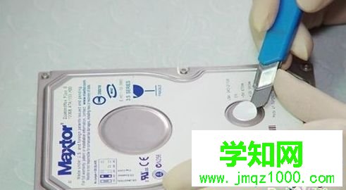硬盤磁頭壞了能修嗎？硬盤磁頭壞了怎么修復
