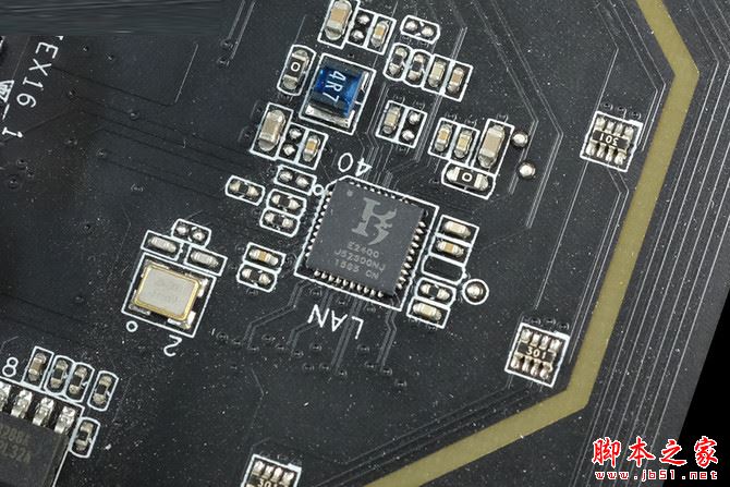 三、拆解解析：14相供電、3枚超頻按鈕