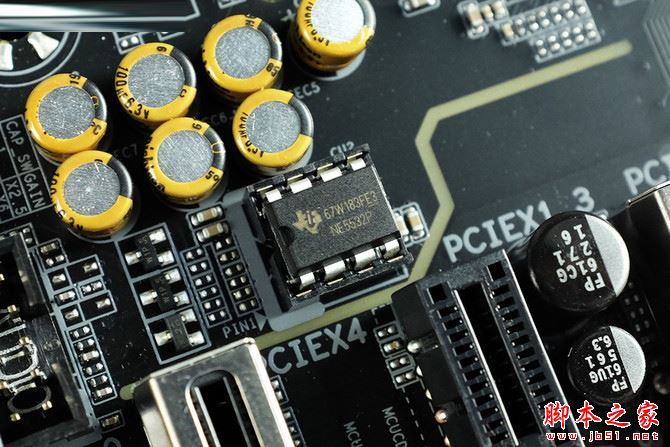 三、拆解解析：11相供電、雙M.2