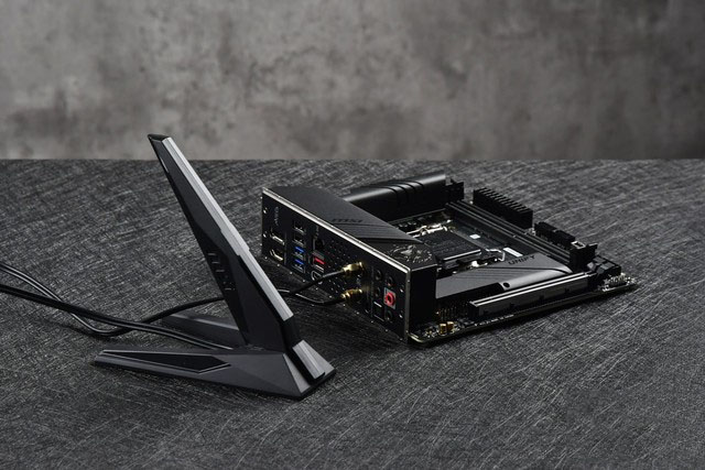 微星MEG Z490I UNIFY評測 