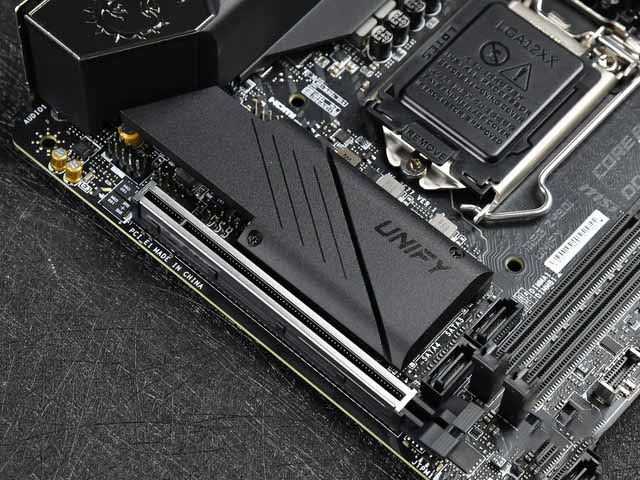 微星MEG Z490I UNIFY評測 