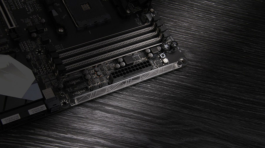AMD Ryzen主板來襲 技嘉AX370-Gaming5主板開箱圖賞(8/13)