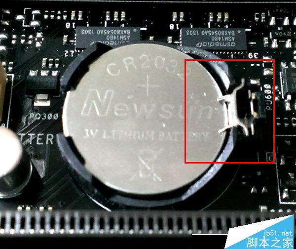 電腦主板怎么更換CMOS電池？電腦主板紐扣電池更換安裝的圖文教程