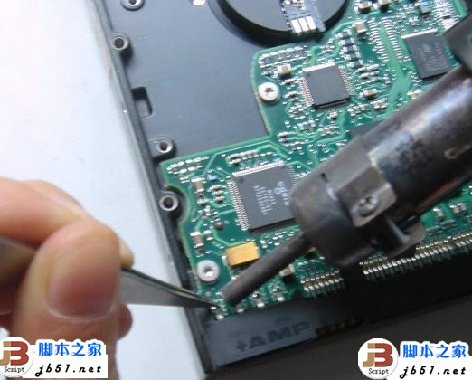 硬盤電源接口虛焊