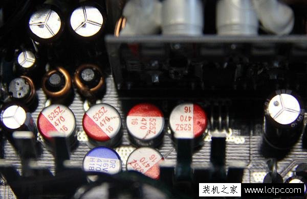 臺式機電源選購經驗：教你如何從PC電源內部電子元件看偷工減料