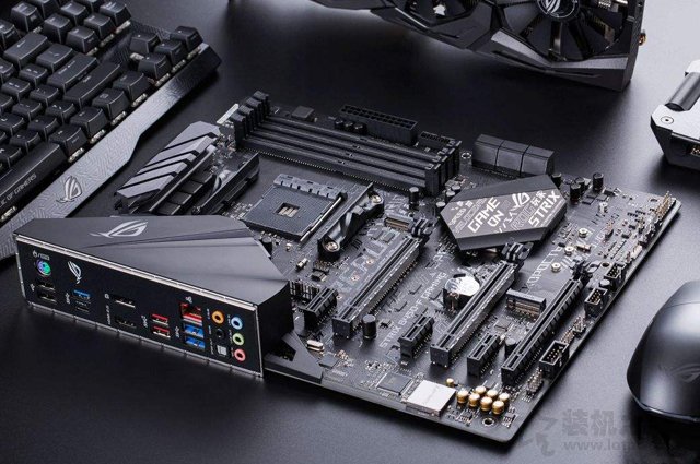 AMD B450和B350主板差距大嗎？B450主板和B350主板區別對比
