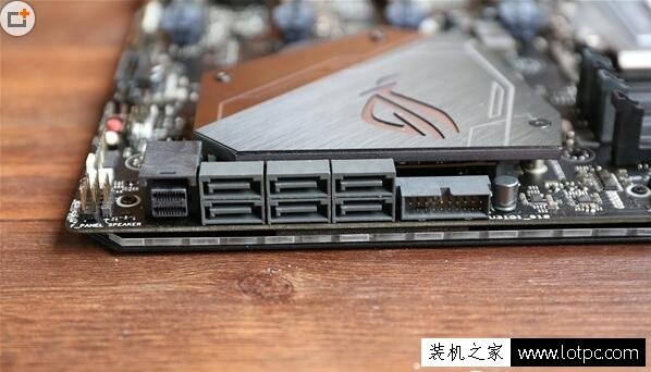 AMD Ryzen ThreadRipper 1950X搭配什么主板和顯卡比較好呢？