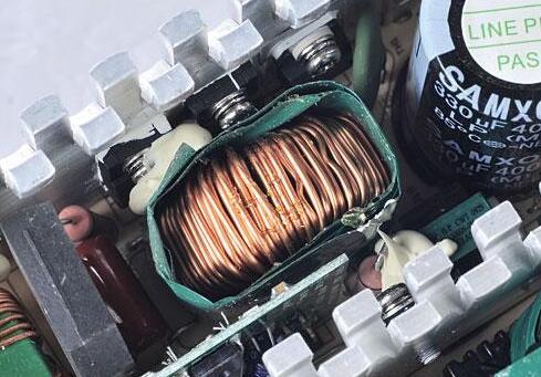 帶你認識PC電源內部的元器件