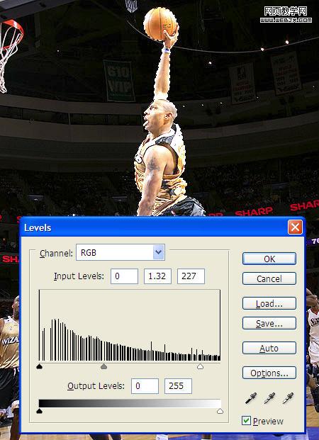 photoshop打造帶炫彩光線的扣籃動作_網頁設計